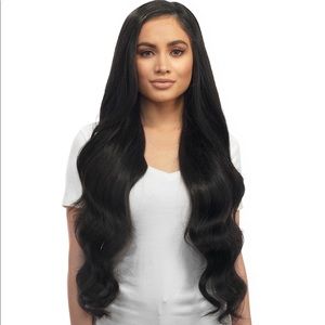 BELLAMI SILK SEAM 360G 26” JET BLACK (#1) HAIR EXTENSIONS